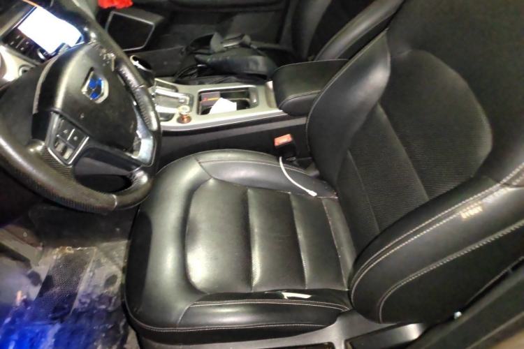 Used Geely Auto Emgrand GL 2017 1.3T DCT Elite Model Left Front Seat