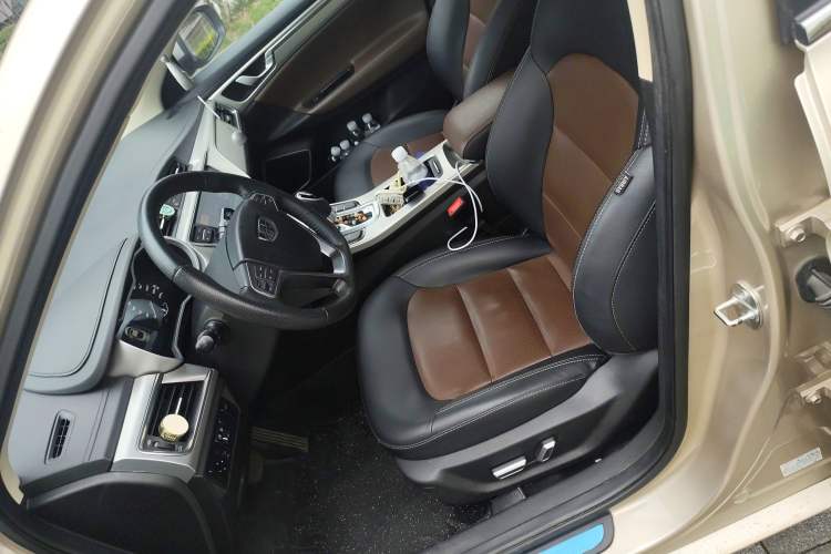 Used Geely Auto Emgrand GL 2017 1.3T DCT Luxury Model Left Front Seat