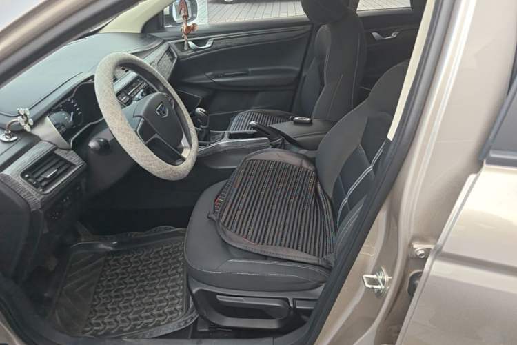 Used Geely Auto Emgrand GL 2017 1.8L Manual Entry-Level Model Left Front Seat