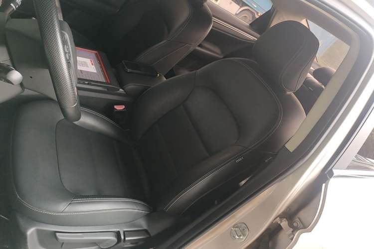 Used Geely Auto Emgrand GL 2017 1.8L DCT Elite Model Left Front Seat