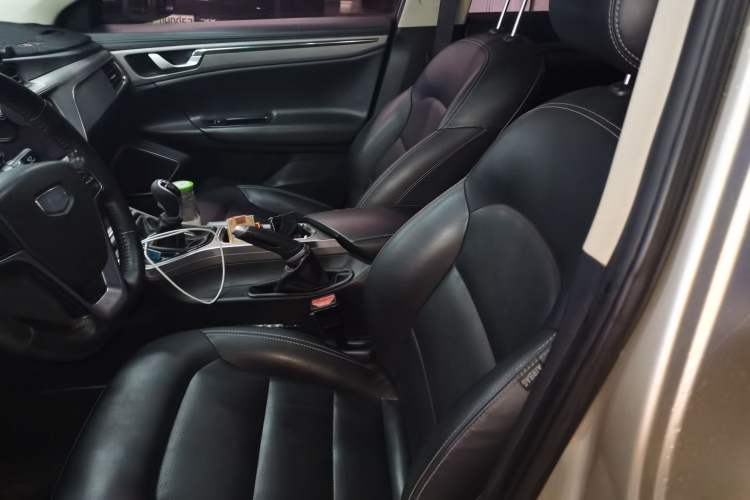 Used Geely Auto Emgrand GL 2017 1.8L Manual Elite Model Left Front Seat