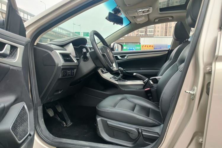 Used Geely Auto Emgrand GL 2017 1.8L Manual Elite Model Left Front Seat