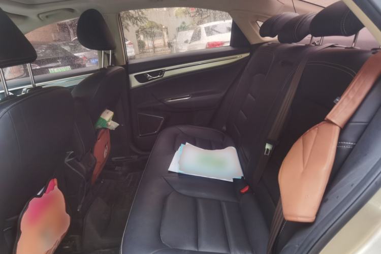 Used Geely Auto Emgrand GL 2017 1.8L DCT Elite Model Left Rear Seat