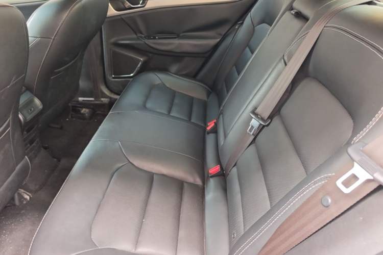 Used Geely Auto Emgrand GL 2017 1.3T Manual Elite Model Left Rear Seat