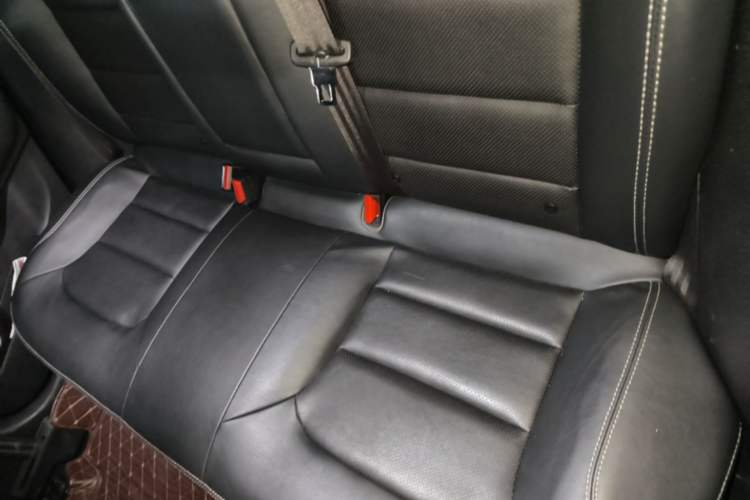 Used Geely Auto Emgrand GL 2017 1.3T DCT Elite Model Left Rear Seat
