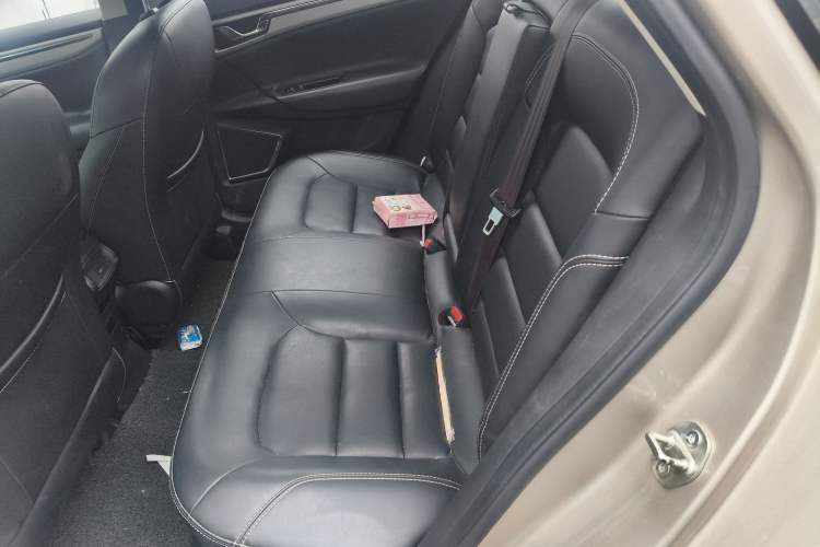 Used Geely Auto Emgrand GL 2017 1.3T Manual Elite Model Left Rear Seat