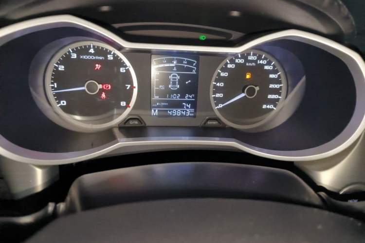 Used Geely Auto Emgrand GL 2017 1.8L Manual Elite Model Odometer Close Up