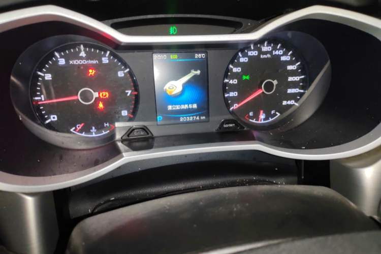 Used Geely Auto Emgrand GL 2017 1.3T DCT Elite Model Odometer Close Up