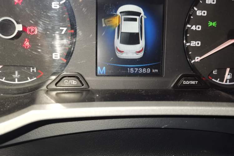 Used Geely Auto Emgrand GL 2017 1.8L Manual Elite Model Odometer Close Up