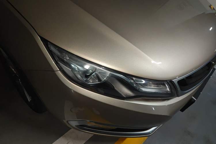 Used Geely Auto Emgrand GL 2017 1.3T DCT Luxury Model Right Front Headlight