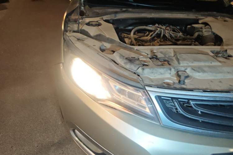 Used Geely Auto Emgrand GL 2017 1.8L Manual Elite Model Right Front Headlight