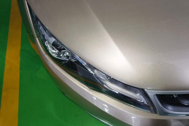 Used Geely Auto Emgrand GL 2017 1.3T DCT Elite Model Right Front Headlight