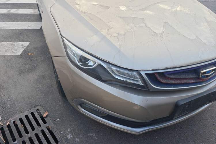 Used Geely Auto Emgrand GL 2017 1.3T Manual Elite Model Right Front Headlight