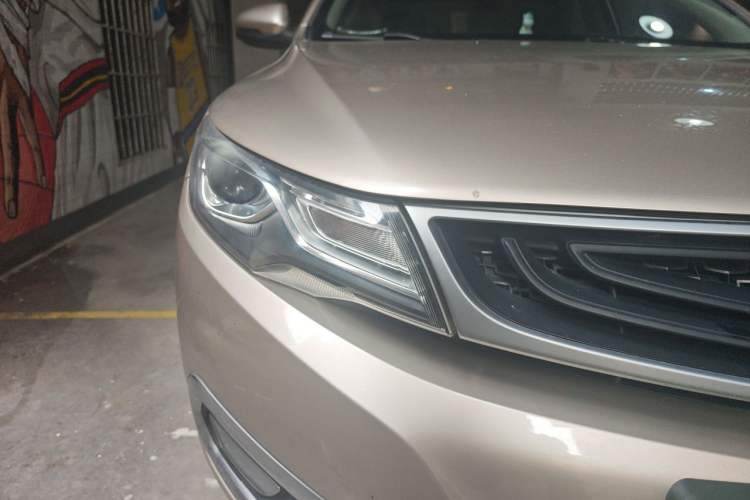 Used Geely Auto Emgrand GL 2017 1.8L DCT Elite Model Right Front Headlight