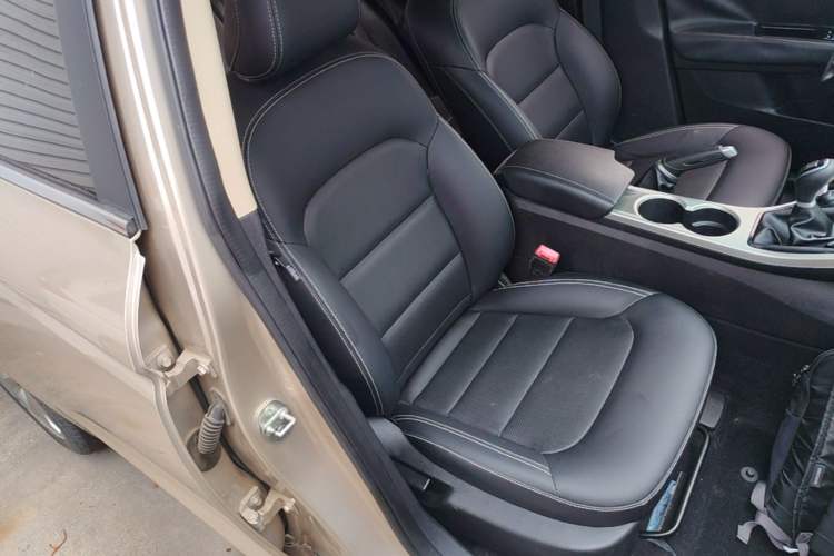 Used Geely Auto Emgrand GL 2017 1.3T Manual Elite Model Right Front Seat
