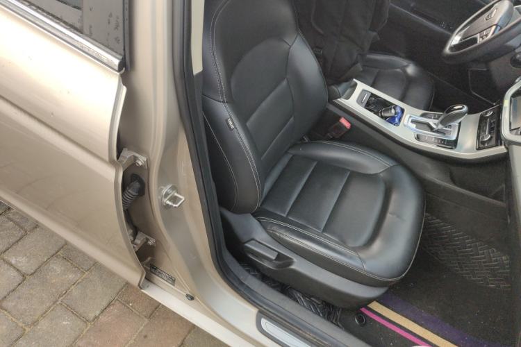 Used Geely Auto Emgrand GL 2017 1.3T DCT Elite Model Right Front Seat