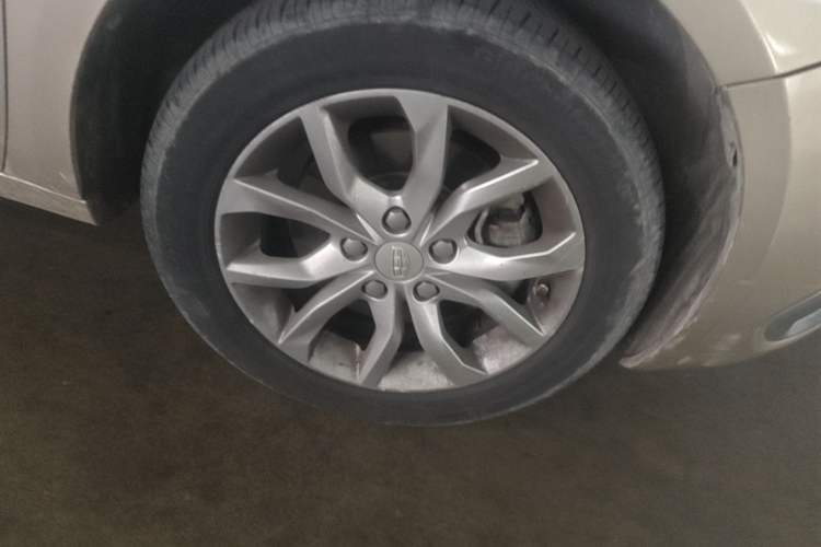 Used Geely Auto Emgrand GL 2017 1.8L DCT Elite Model Right Front Wheel Hub
