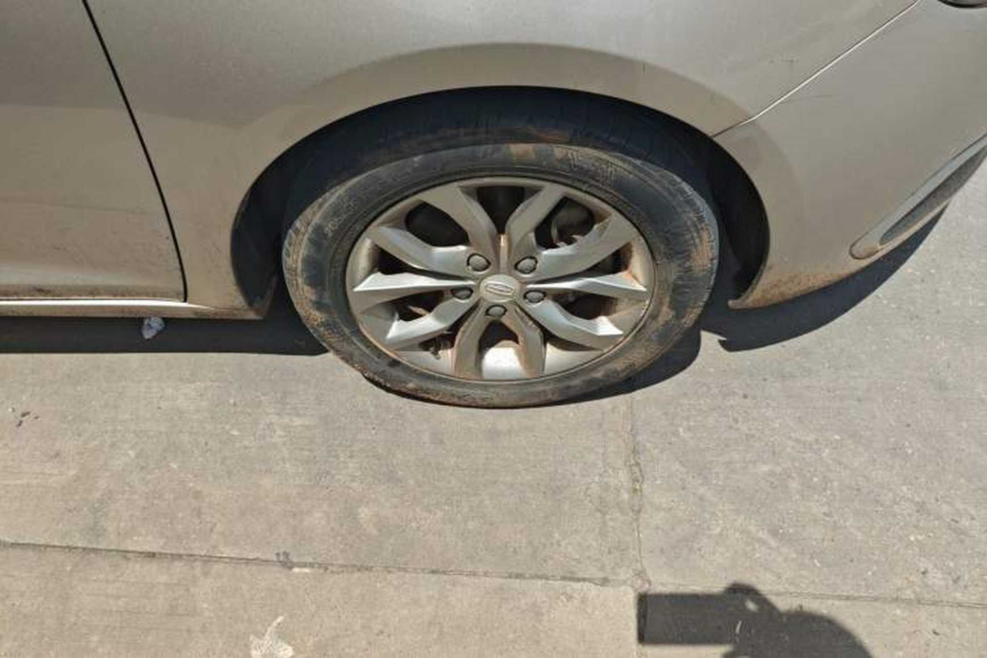 Used Geely Auto Emgrand GL 2017 1.8L Manual Elite Model Right Front Wheel Hub