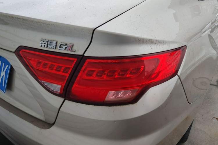 Used Geely Auto Emgrand GL 2017 1.3T Manual Elite Model Right Rear Taillight
