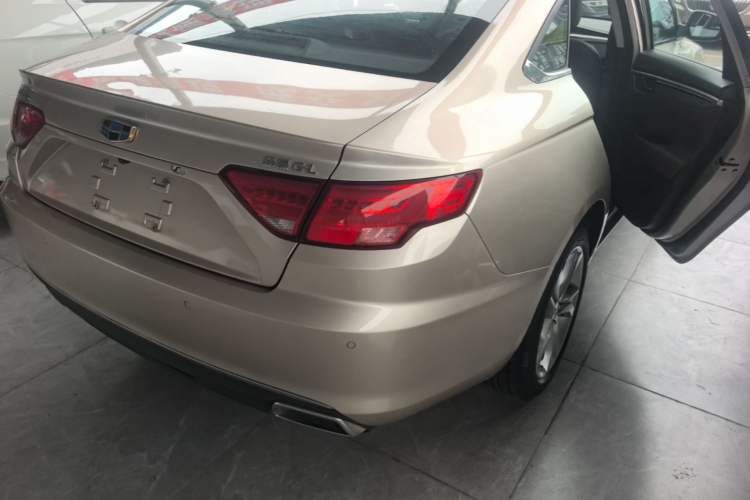 Used Geely Auto Emgrand GL 2017 1.3T DCT Luxury Model Right Rear Taillight