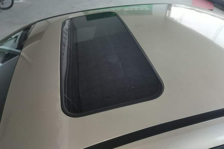 Used Geely Auto Emgrand GL 2017 1.3T DCT Luxury Model Roof