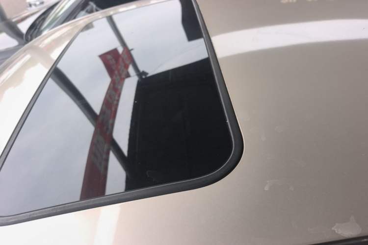 Used Geely Auto Emgrand GL 2017 1.3T DCT Luxury Model Roof