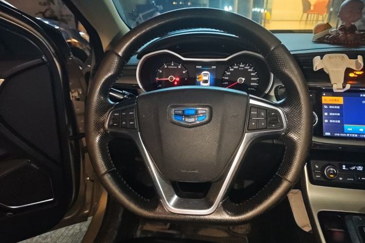 Used Geely Auto Emgrand GL 2017 1.3T DCT Luxury Model Steering Wheel