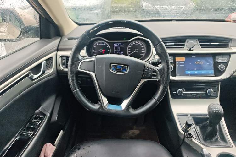 Used Geely Auto Emgrand GL 2017 1.8L Manual Elite Model Steering Wheel
