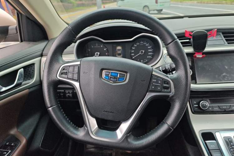 Used Geely Auto Emgrand GL 2017 1.3T DCT Luxury Model Steering Wheel