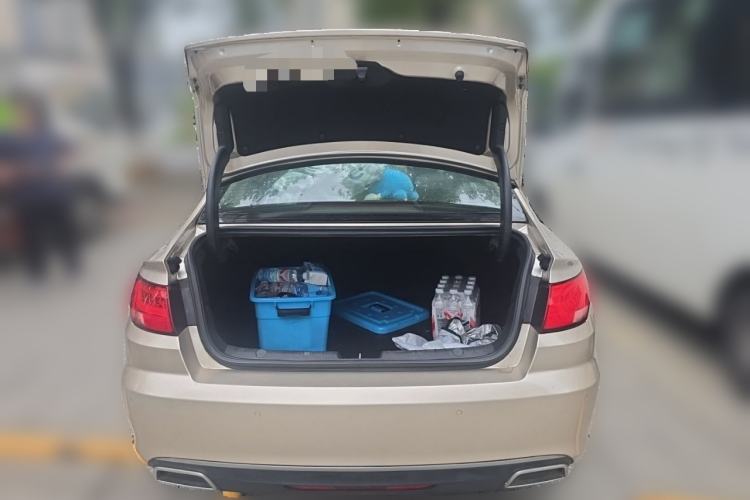 Used Geely Auto Emgrand GL 2017 1.3T DCT Elite Model Trunk