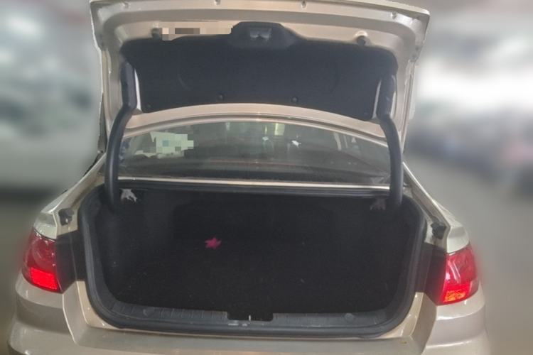 Used Geely Auto Emgrand GL 2017 1.8L DCT Elite Model Trunk