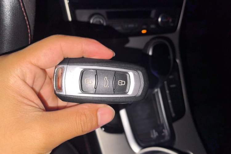 Used Geely Auto Emgrand GL 2017 1.8L DCT Elite Model Vehicle Key