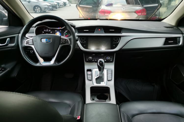 Used Geely Auto Emgrand GL 2018 1.8L DCT Elite Smart Connectivity Version Center Console