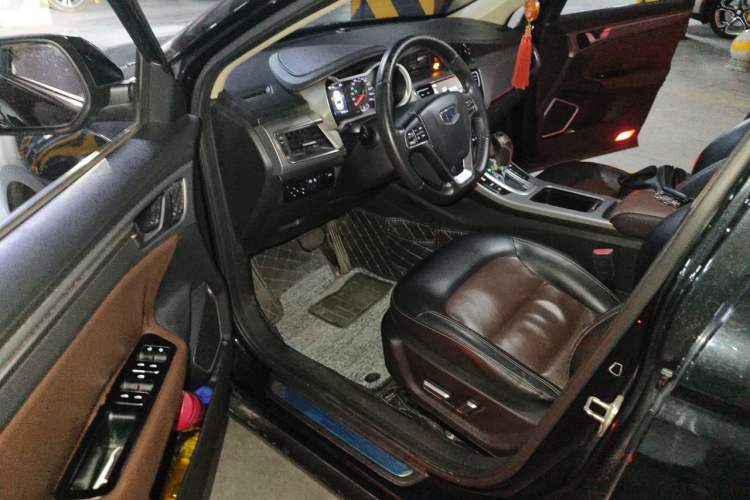 Used Geely Auto Emgrand GL 2018 1.4T DCT Prestige Smart Connectivity Version Driver Seat