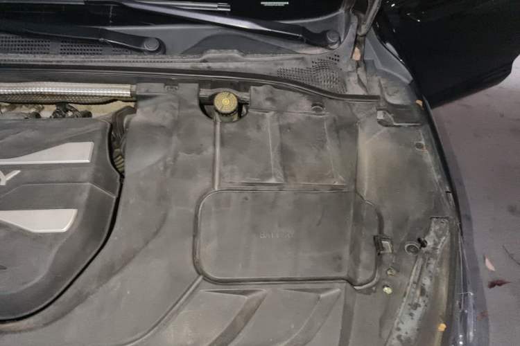Used Geely Auto Emgrand GL 2018 1.4T DCT Prestige Smart Connectivity Version Engine Bay Left