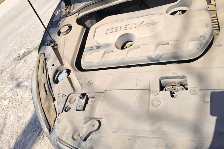 Used Geely Auto Emgrand GL 2018 1.8L DCT Elite Smart Connectivity Version Engine Bay Right