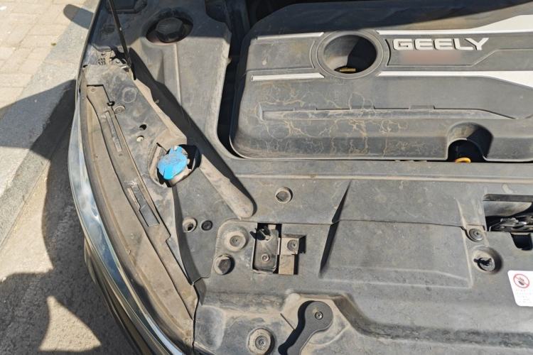 Used Geely Auto Emgrand GL 2018 1.4T Manual Elite Smart Connectivity Version Engine Bay Right
