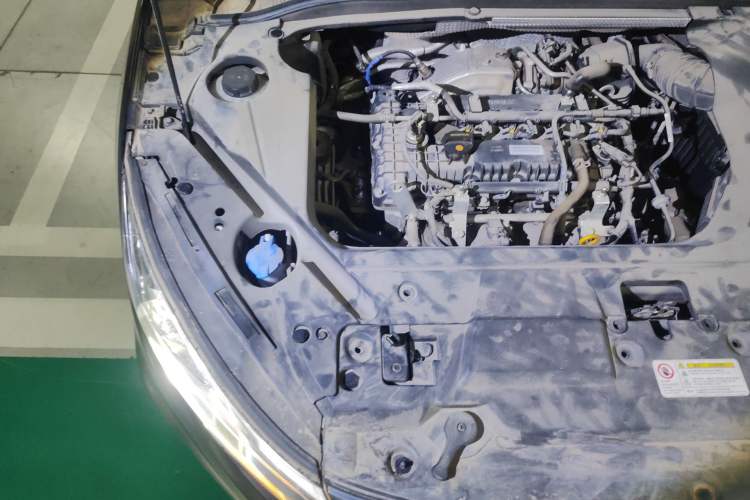 Used Geely Auto Emgrand GL 2018 1.4T Manual Elite Smart Connectivity Version Engine Bay Right