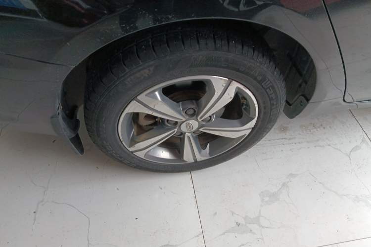 Used Geely Auto Emgrand GL 2018 1.4T DCT Elite Smart Connectivity Version Exterior 5