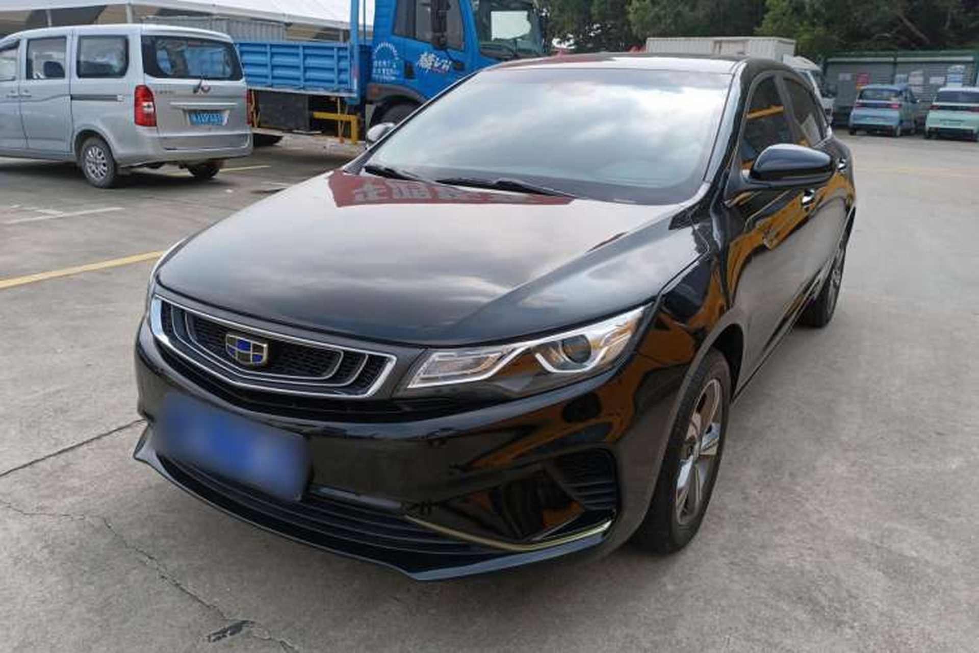 Used Geely Auto Emgrand GL 2018 1.8L DCT Elite Smart Connectivity Version Front Left 45 Deg