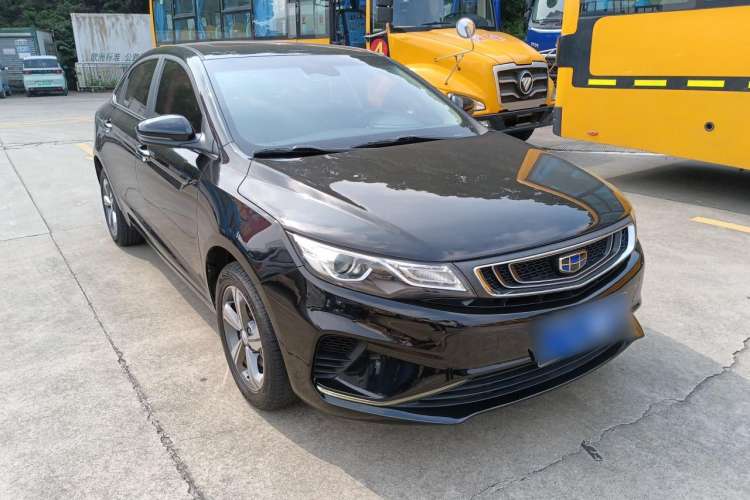 Used Geely Auto Emgrand GL 2018 1.8L DCT Elite Smart Connectivity Version Front Right 45 Deg