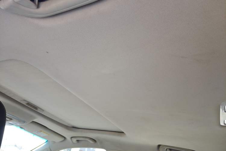 Used Geely Auto Emgrand GL 2018 1.8L DCT Elite Smart Connectivity Version Headliner