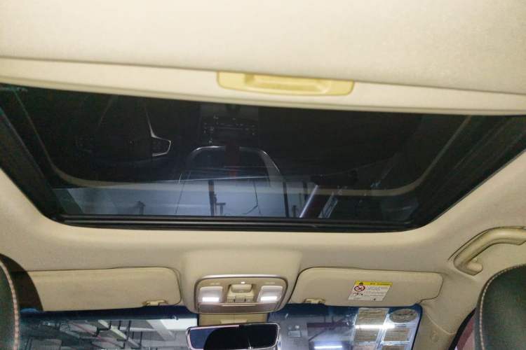 Used Geely Auto Emgrand GL 2018 1.4T DCT Prestige Smart Connectivity Version Headliner