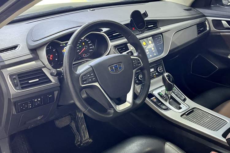 Used Geely Auto Emgrand GL 2018 1.4T DCT Prestige Smart Connectivity Version Interior 2