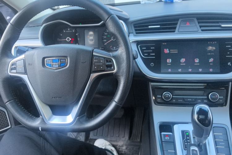 Used Geely Auto Emgrand GL 2018 1.4T DCT Elite Smart Connectivity Version Interior 2