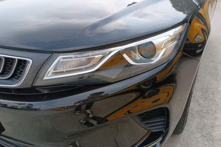 Used Geely Auto Emgrand GL 2018 1.8L DCT Elite Smart Connectivity Version Left Front Headlight