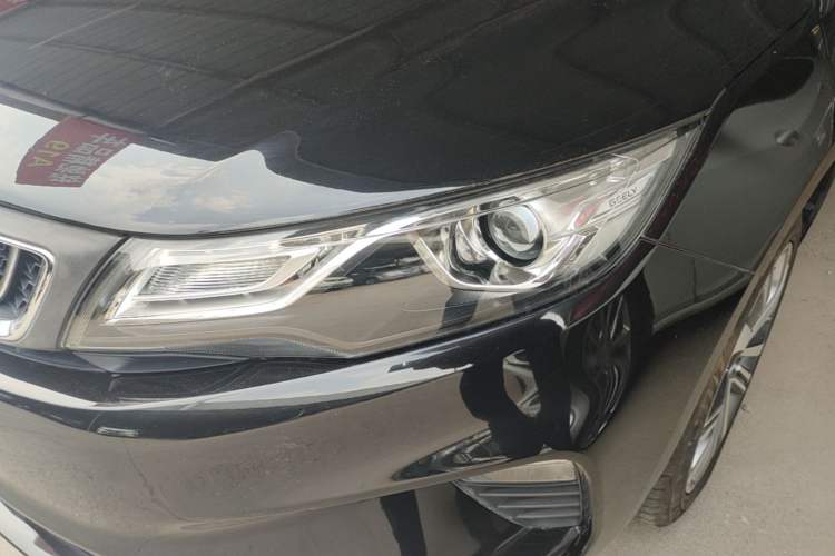 Used Geely Auto Emgrand GL 2018 1.4T DCT Prestige Smart Connectivity Version Left Front Headlight