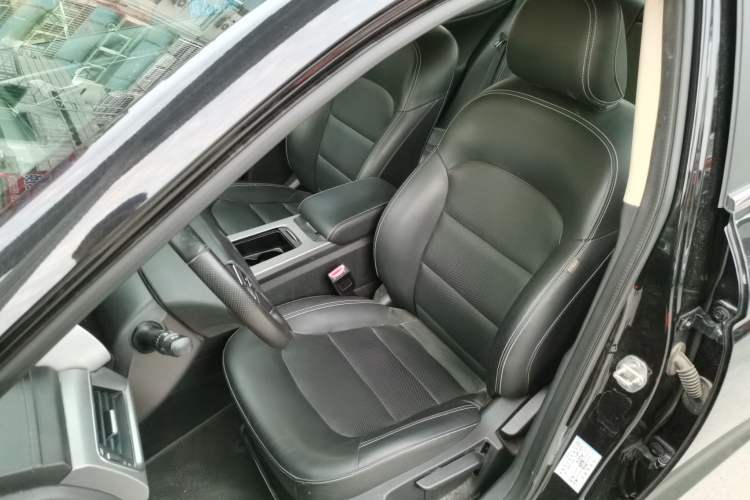 Used Geely Auto Emgrand GL 2018 1.8L DCT Elite Smart Connectivity Version Left Front Seat