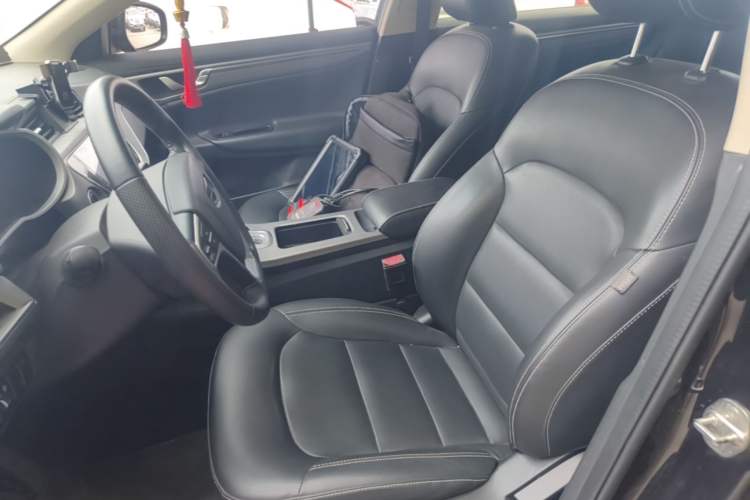 Used Geely Auto Emgrand GL 2018 1.8L DCT Elite Smart Connectivity Version Left Front Seat