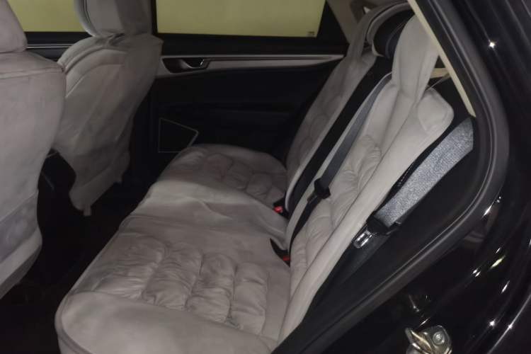Used Geely Auto Emgrand GL 2018 1.8L Manual Elite Smart Connectivity Version Left Rear Seat